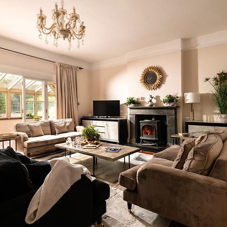 Downwood Vineyard Manor In Idyllic Countryside Villa แบลนด์ฟอร์ดฟอรัม ภายนอก รูปภาพ