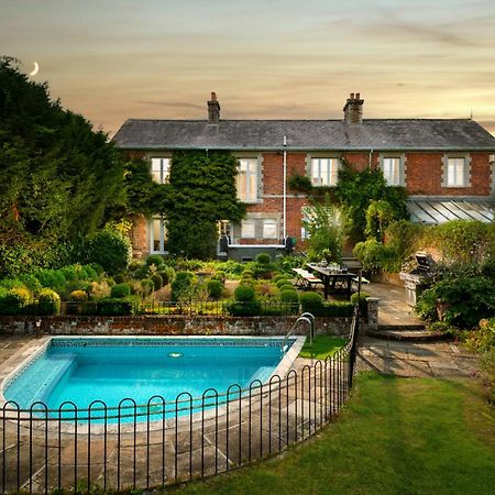 Downwood Vineyard Manor In Idyllic Countryside Villa แบลนด์ฟอร์ดฟอรัม ภายนอก รูปภาพ