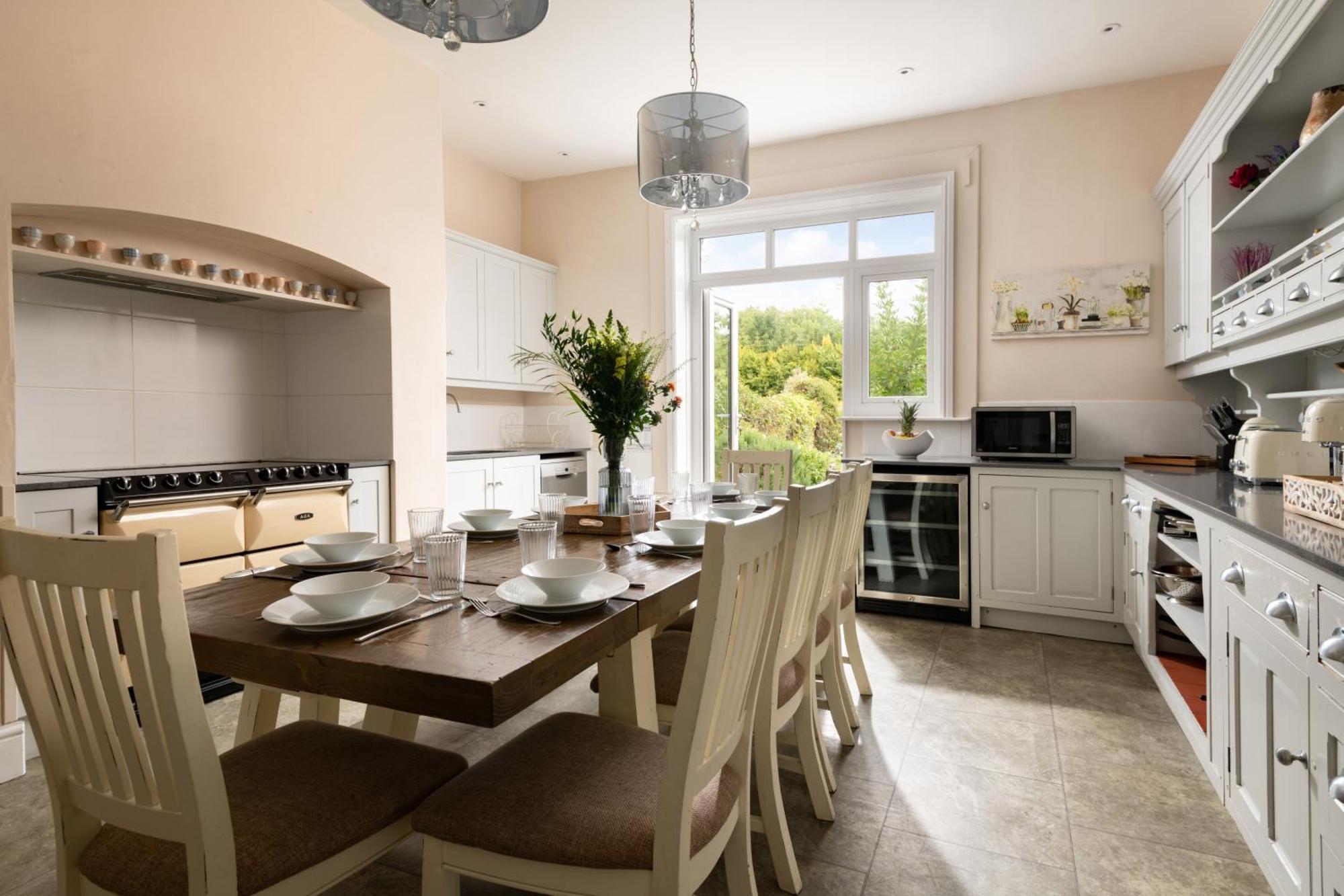 Downwood Vineyard Manor In Idyllic Countryside Villa แบลนด์ฟอร์ดฟอรัม ภายนอก รูปภาพ