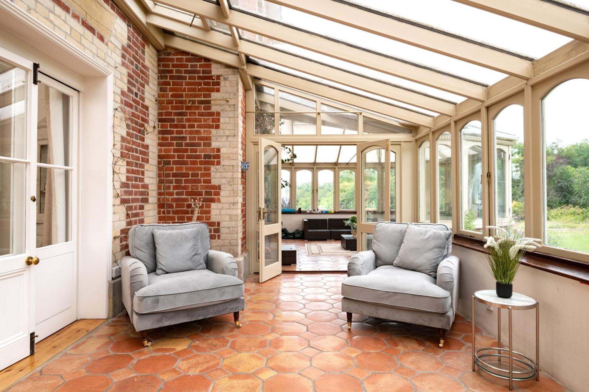 Downwood Vineyard Manor In Idyllic Countryside Villa แบลนด์ฟอร์ดฟอรัม ภายนอก รูปภาพ